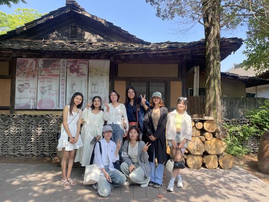 외국인 유학생을 위한 문화체험 용인 민속촌 방문